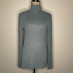 Large long sleeve turtle neck